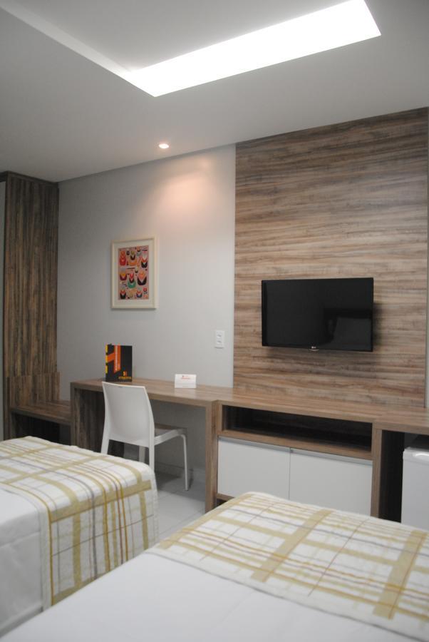 סנטה קרוז דו קפיבאריבה Etiqueta Hotel מראה חיצוני תמונה